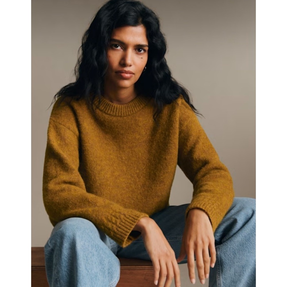 Sezane Bronze Amiel Alpaca Sweater Quiet Luxury Minimalist Cozy Autumnal